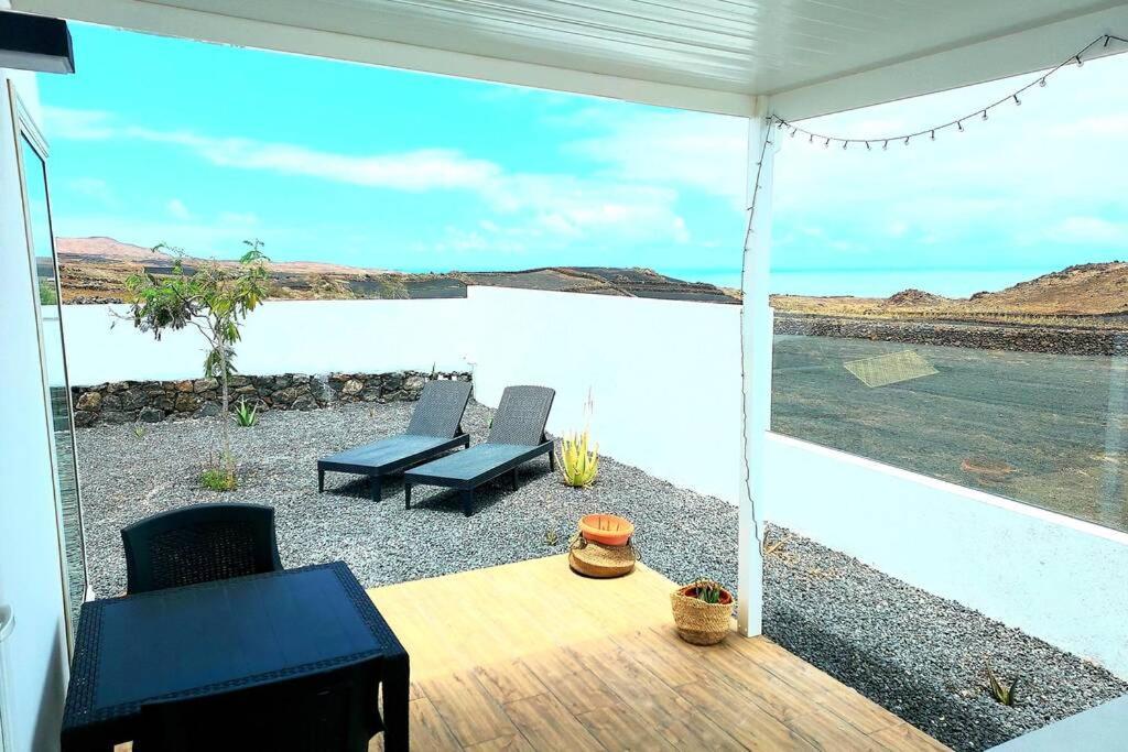 Lanzarote Ocean Loft B Apartment Tinajo Luaran gambar