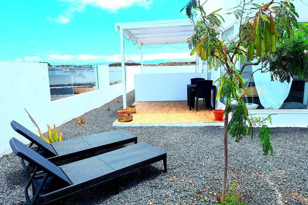 Lanzarote Ocean Loft B Apartment Tinajo Luaran gambar