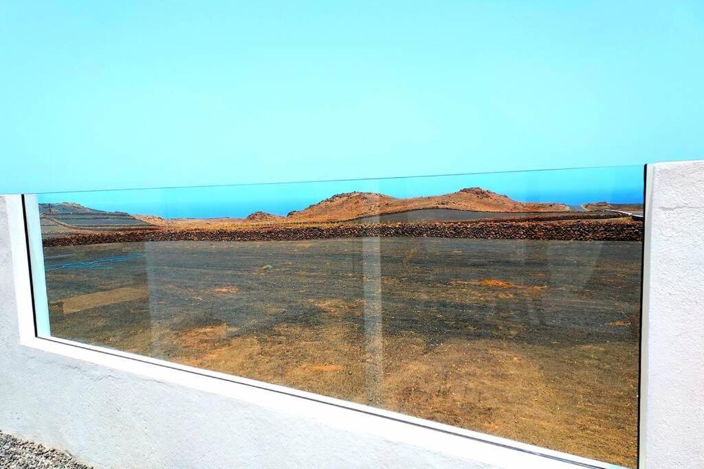 Lanzarote Ocean Loft B Apartment Tinajo Luaran gambar