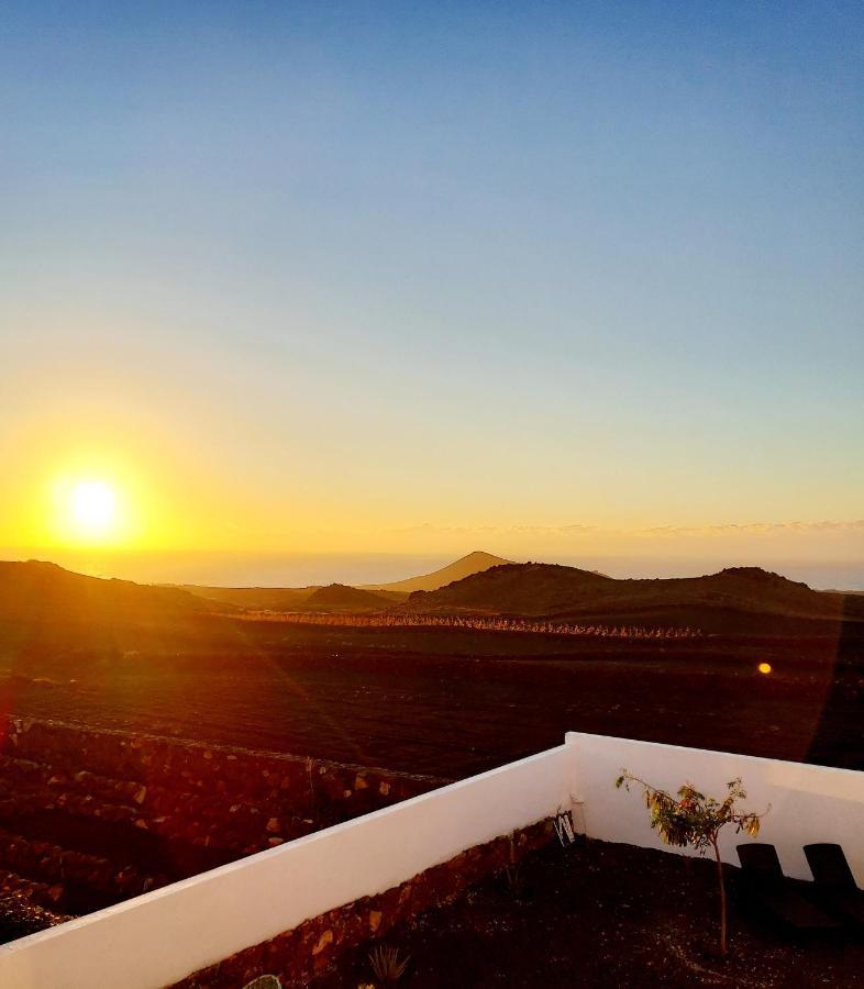 Lanzarote Ocean Loft B Apartment Tinajo Luaran gambar